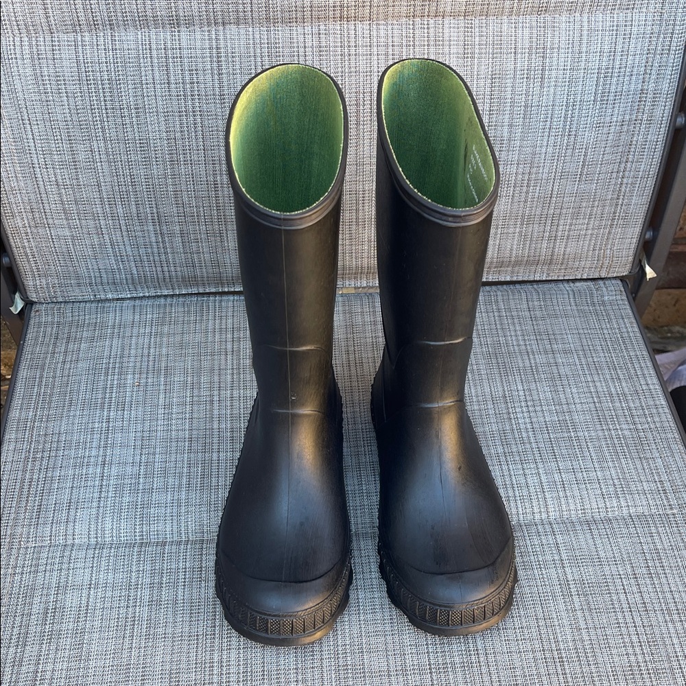 Mix No. 6 Black Textured Rubber Boots for kids